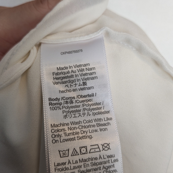 Madewell Cream Blouse with Ruffle Details Size XL - Picture 9 of 9